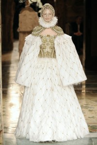 Alexander McQueen A|W 2013